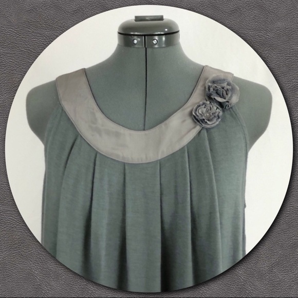 J. CREW Silk Trim Floral Accent Gray Tank Top Size S - Picture 5 of 8
